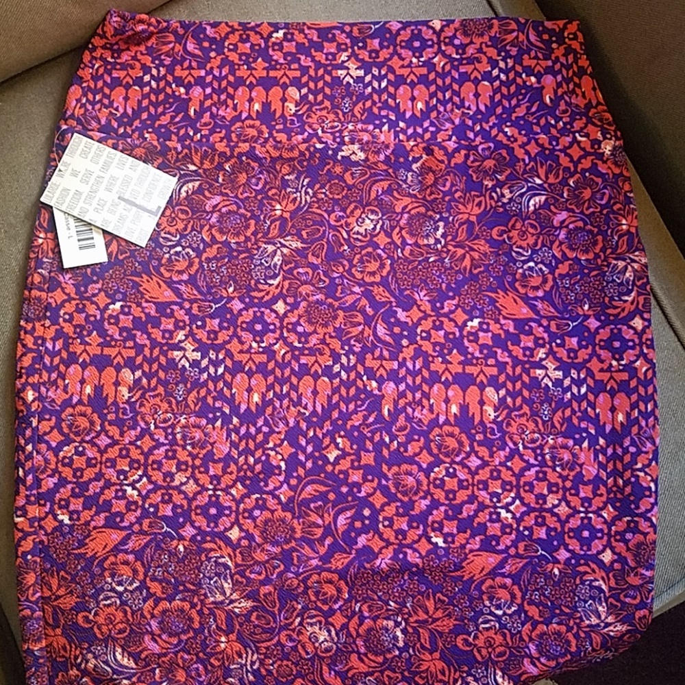 Lularoe Floral Cassie Pencil Skirt